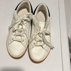 Comfy and cute sneakers